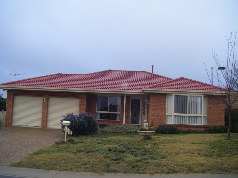17 Oakwood Avenue, Goulburn NSW 2580