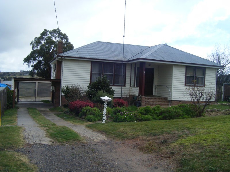 54 Hovell Street, Goulburn NSW 2580