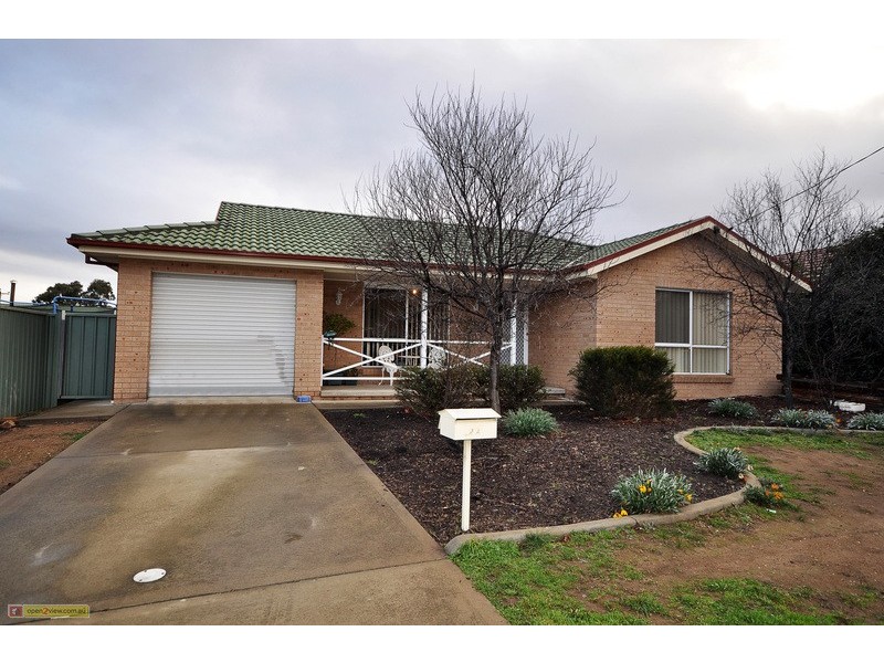22 Rex Street, Goulburn NSW 2580