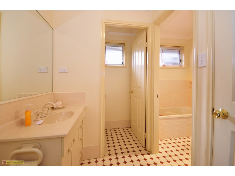 22 Rex Street, Goulburn NSW 2580