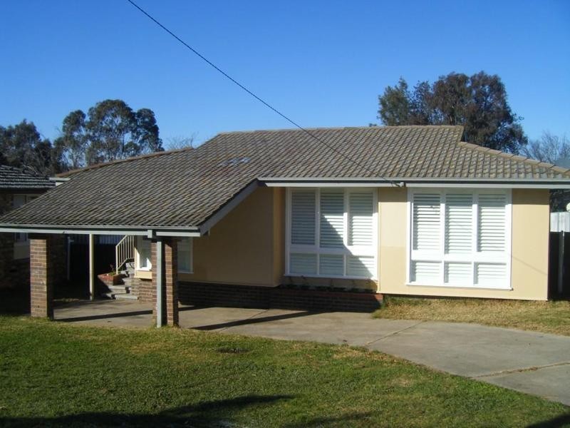 12 Manar Street, Goulburn NSW 2580