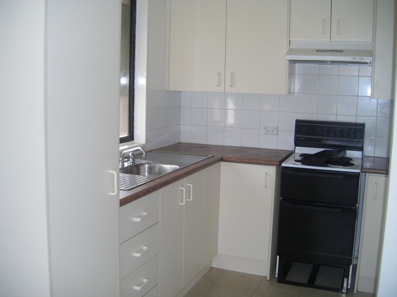 10 Caoura Crescent, Goulburn NSW 2580