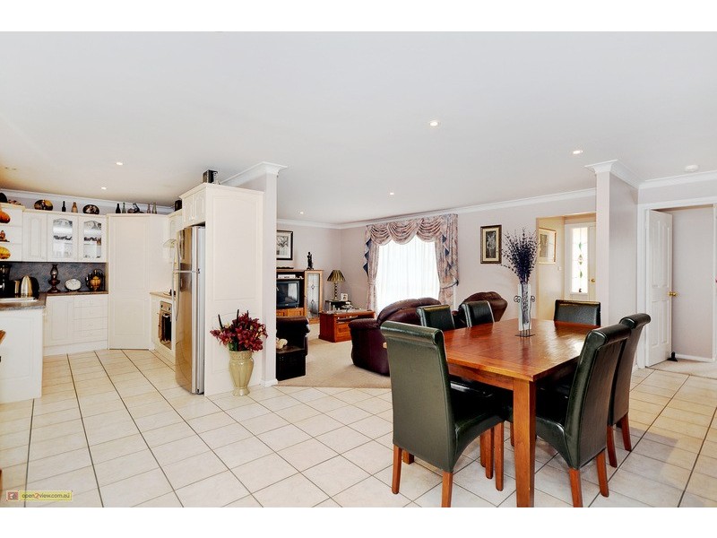 40 Ivy Lea Place, Goulburn NSW 2580