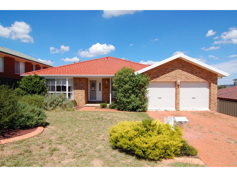 5 Samuel Place, Goulburn NSW 2580