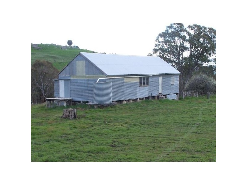 38 Lachlan Street, Bigga NSW 2583