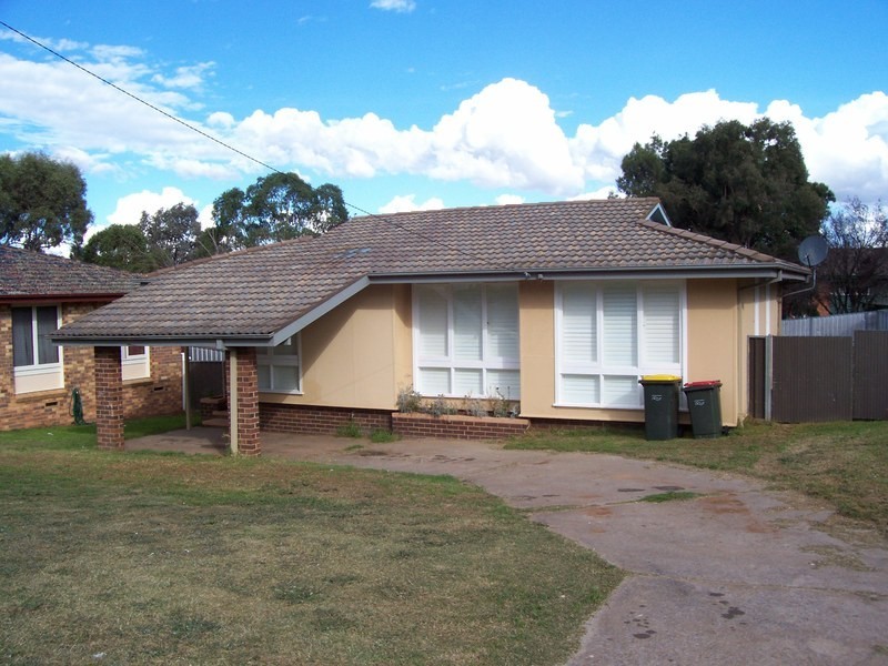 12 Manar Street, Goulburn NSW 2580