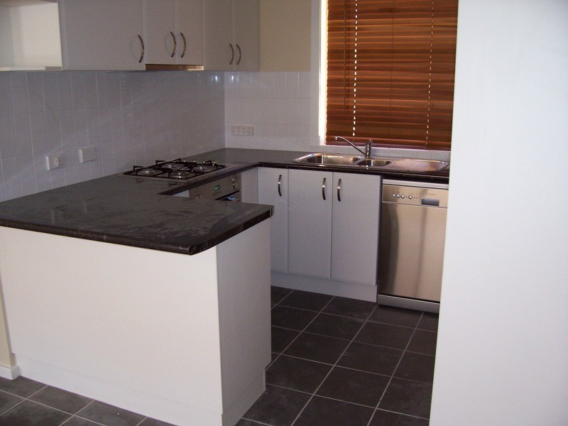 4/8 Cowper Street, Goulburn NSW 2580