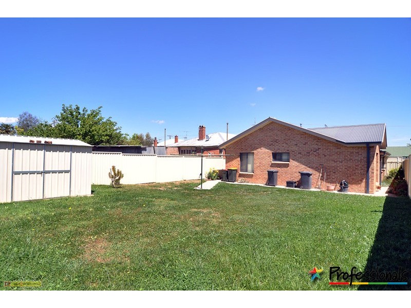 11 Bishop Street, Goulburn NSW 2580