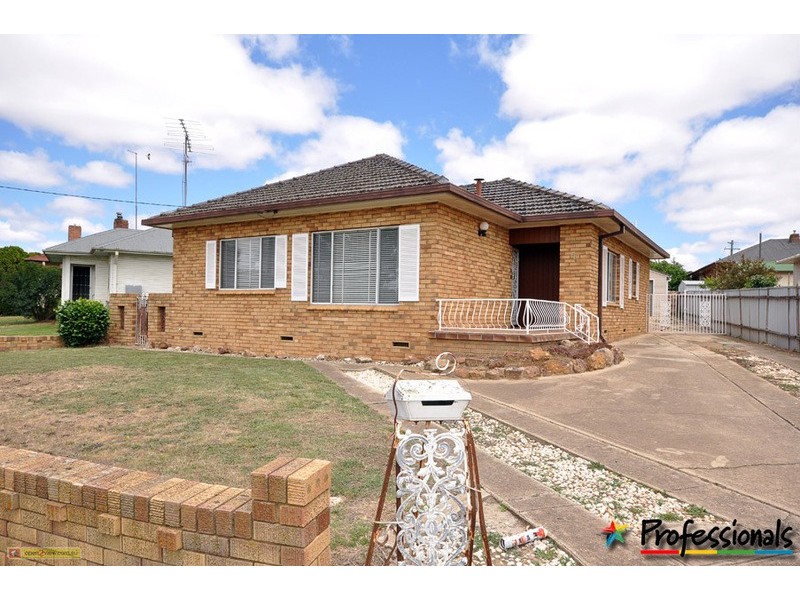 4 Kelso Street, Goulburn NSW 2580