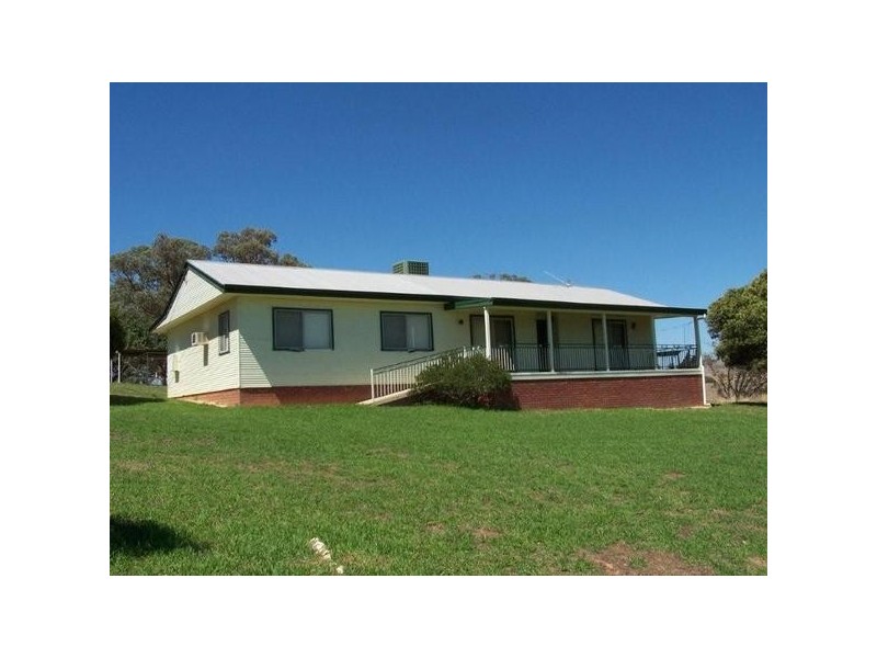 “Geraldine” Rosehill Road, Cootamundra NSW 2590