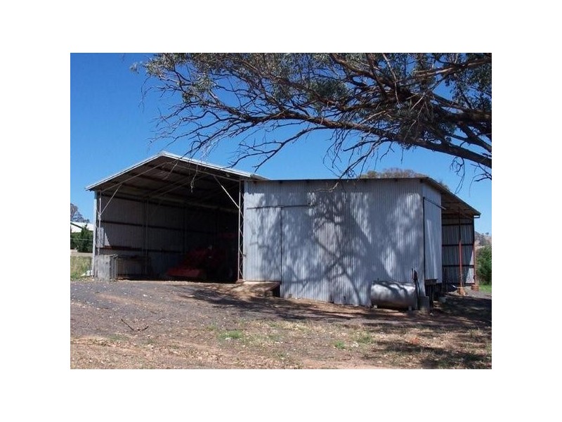 “Geraldine” Rosehill Road, Cootamundra NSW 2590