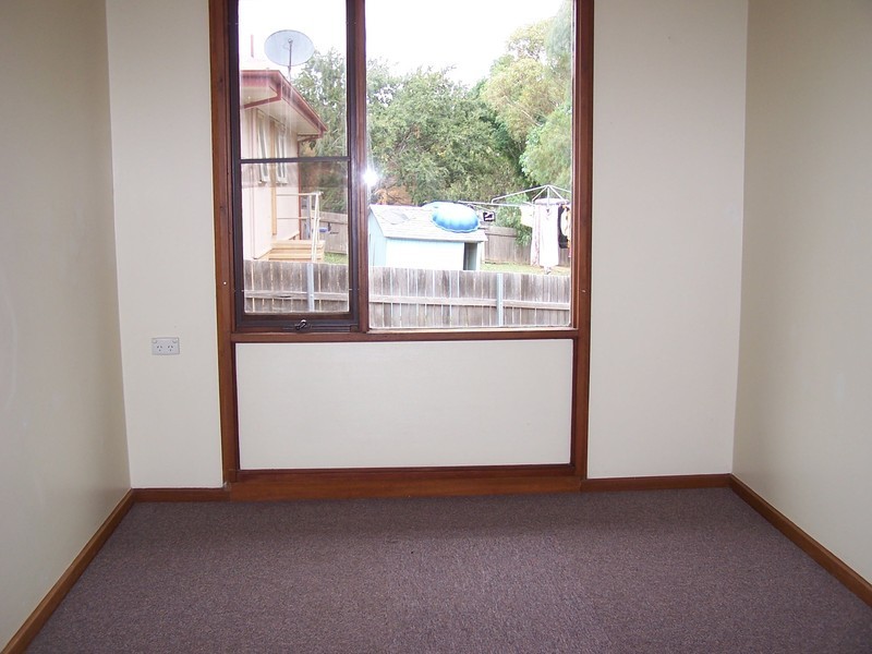 34 Yarrowlow Street, Goulburn NSW 2580
