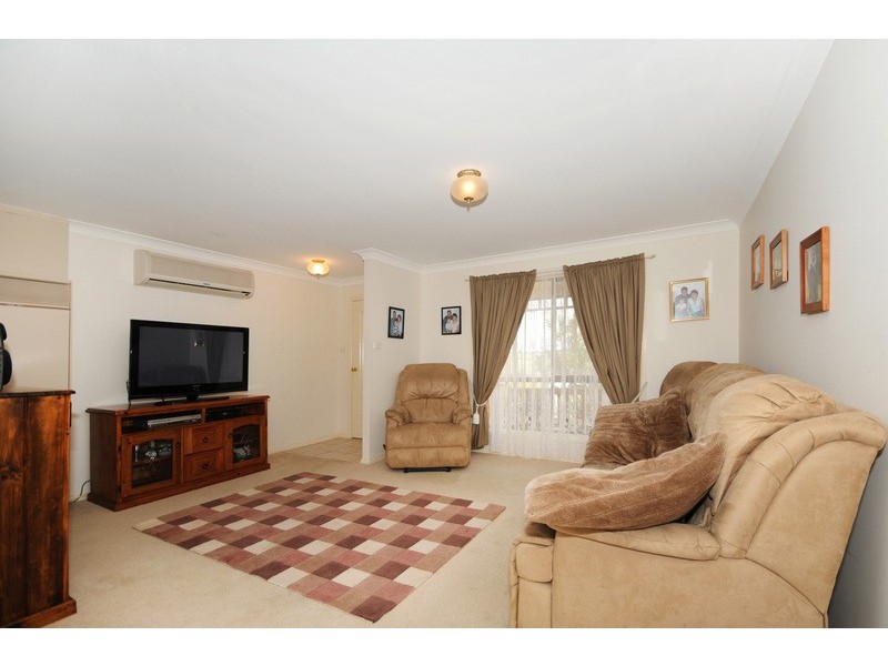 21 Amaroo Place, Goulburn NSW 2580