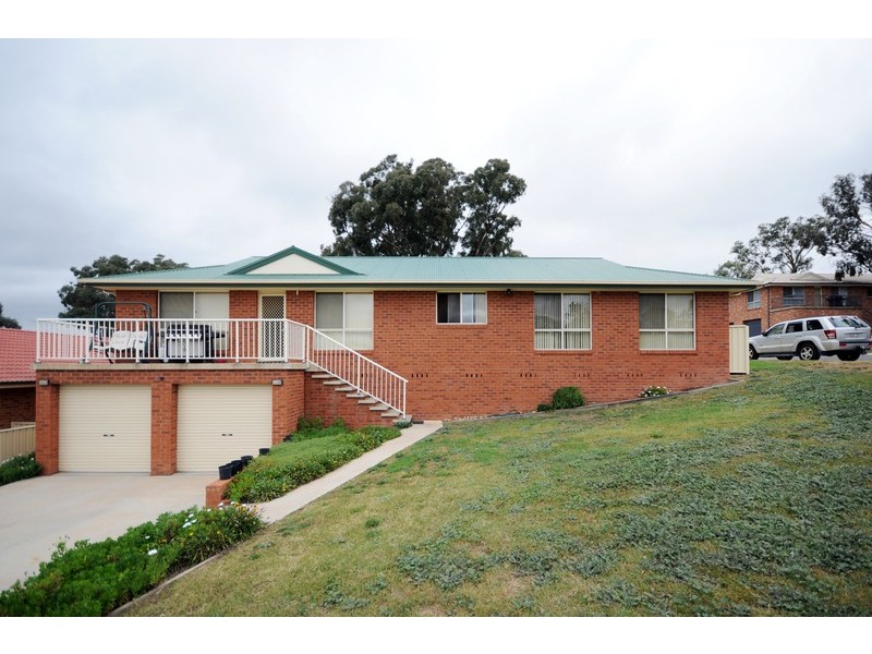 9 Ivy Lea Place, Goulburn NSW 2580