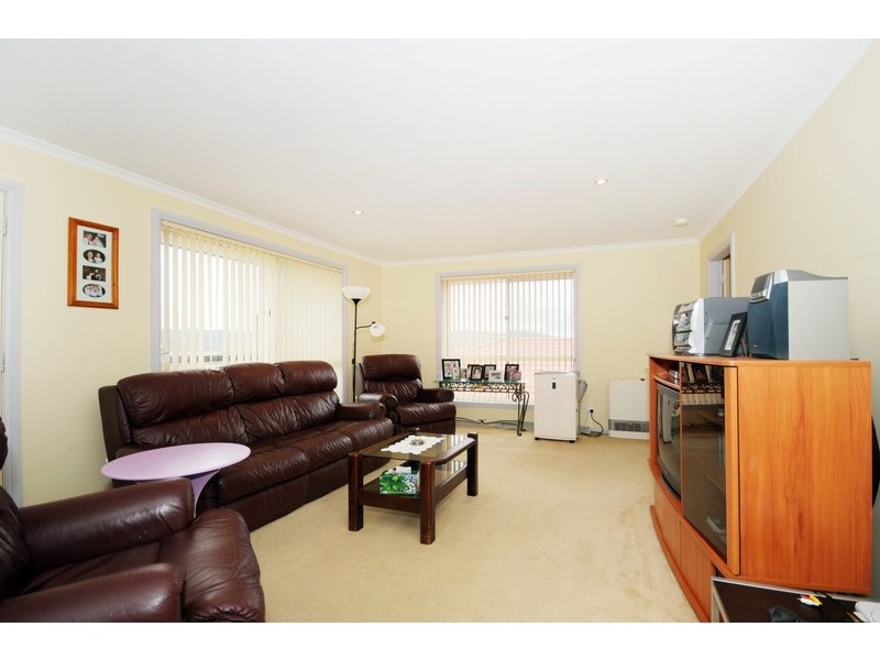 9 Ivy Lea Place, Goulburn NSW 2580