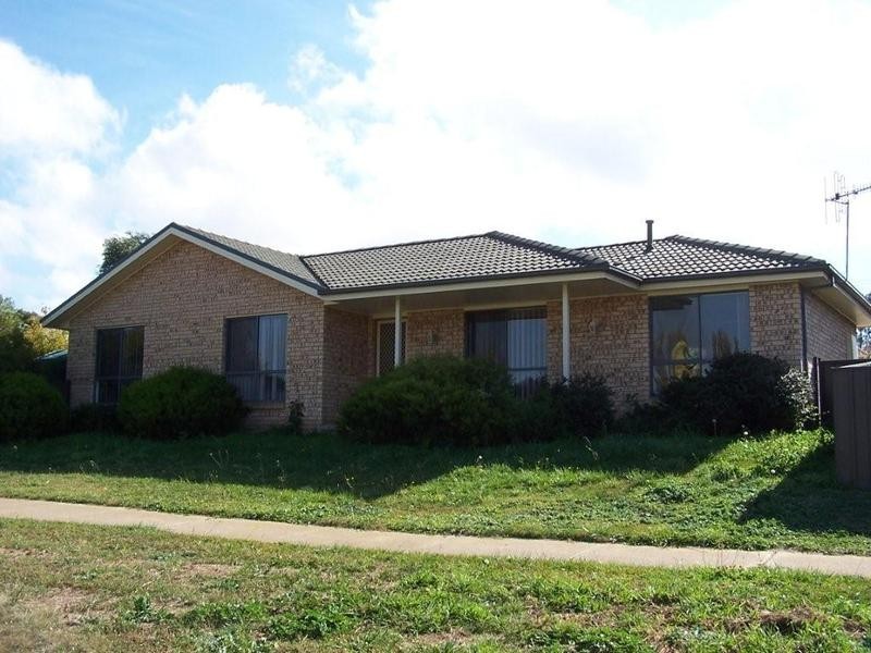 46 Jacqua Avenue, Goulburn NSW 2580