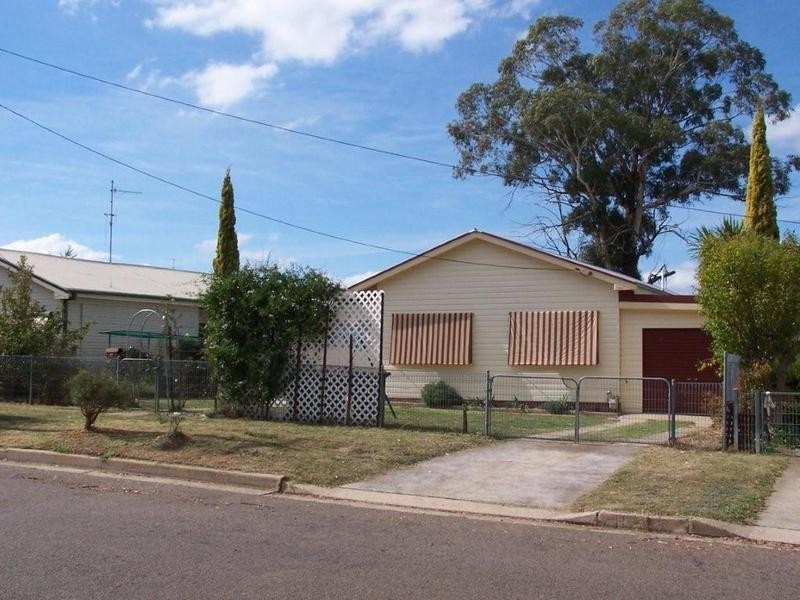 77 Prince Street, Goulburn NSW 2580