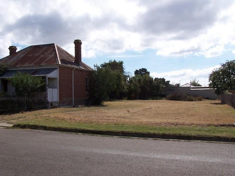 7 Cooma Avenue, Goulburn NSW 2580