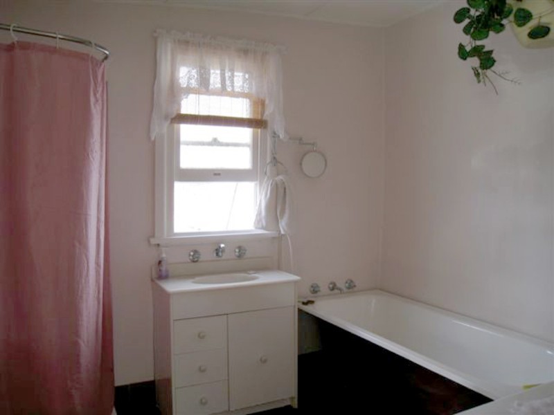 77 Hanworth Road, Bannaby NSW 2580