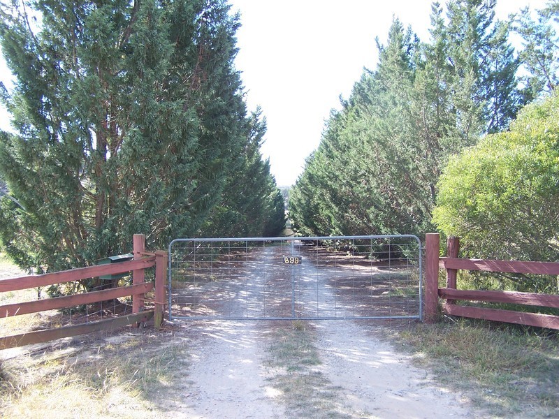 899 Glenoval Road, Lake Bathurst NSW 2580