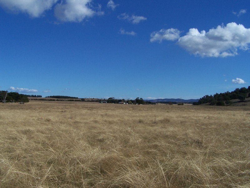 899 Glenoval Road, Lake Bathurst NSW 2580