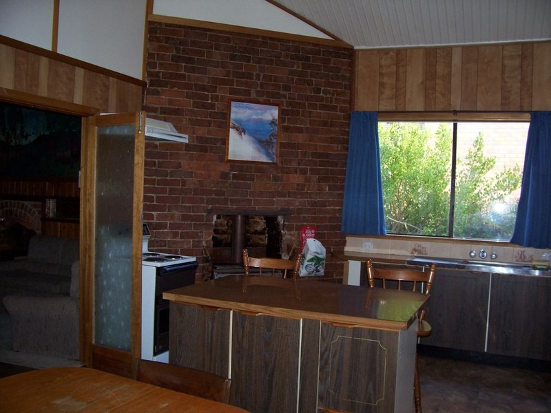 43 Orchard Street, Taralga NSW 2580