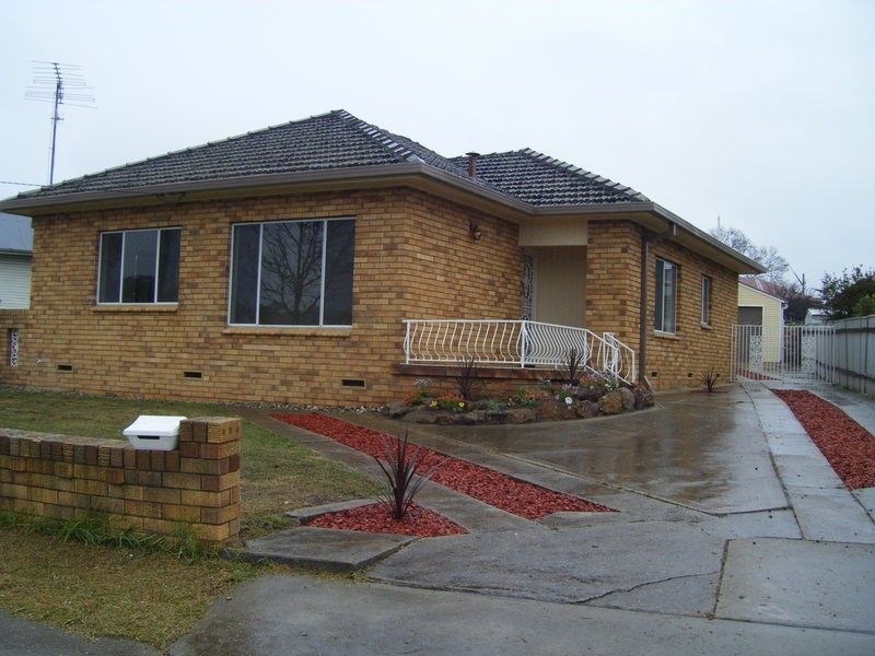 4 Kelso Street, Goulburn NSW 2580