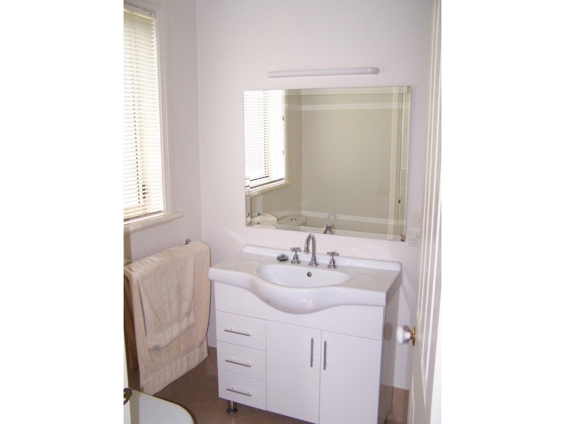 251 Shaws Creek Street, Goulburn NSW 2580