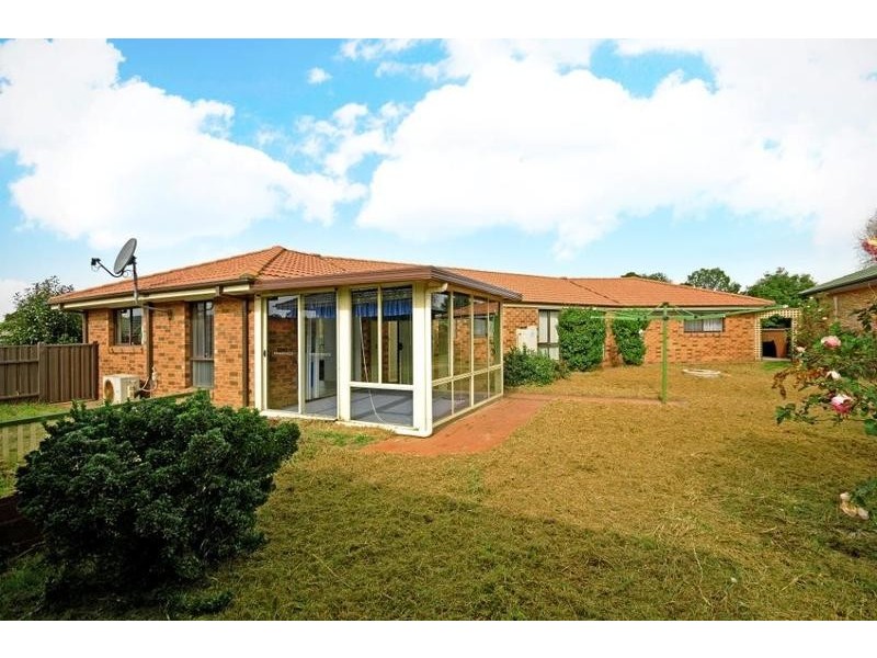 6 Paradise Place, Goulburn NSW 2580