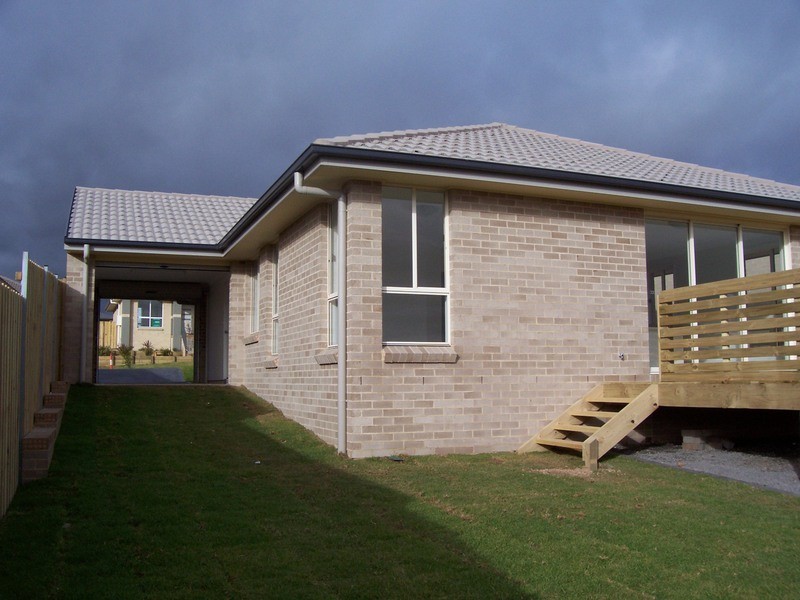 6 Stombuco Place, Goulburn NSW 2580