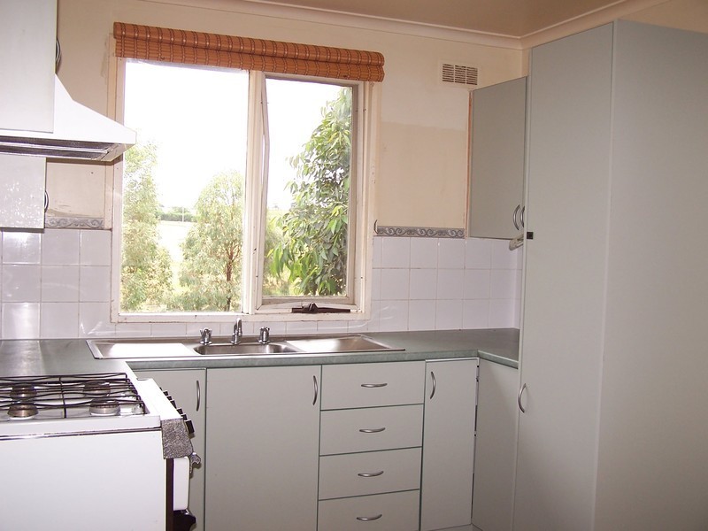 34 Yarrowlow Street, Goulburn NSW 2580