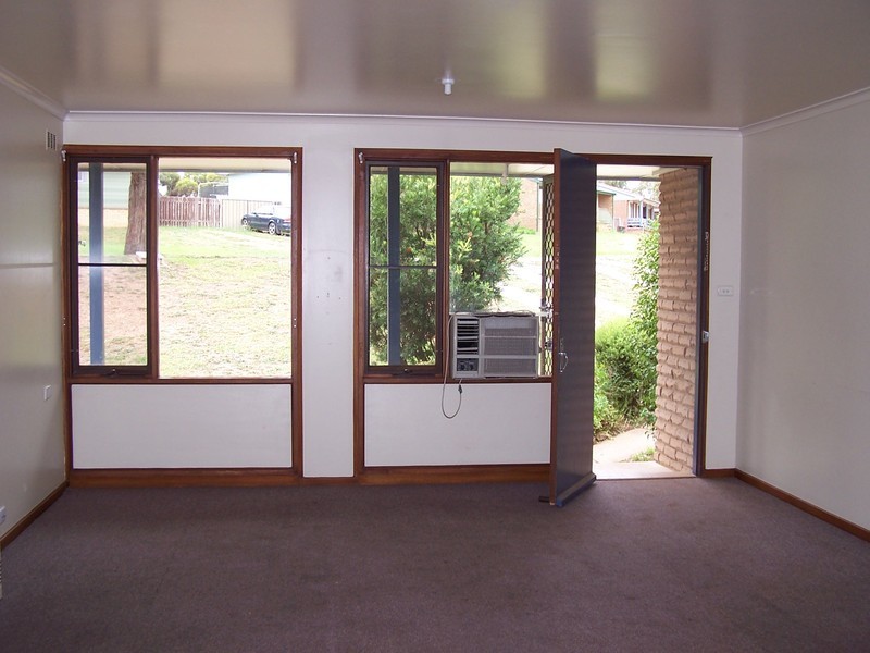 34 Yarrowlow Street, Goulburn NSW 2580