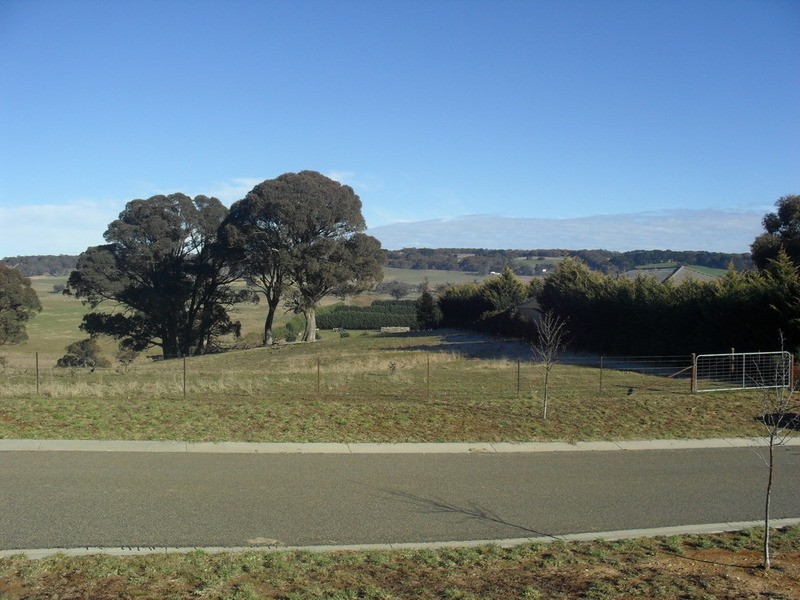 29 Barry Place, Crookwell NSW 2583