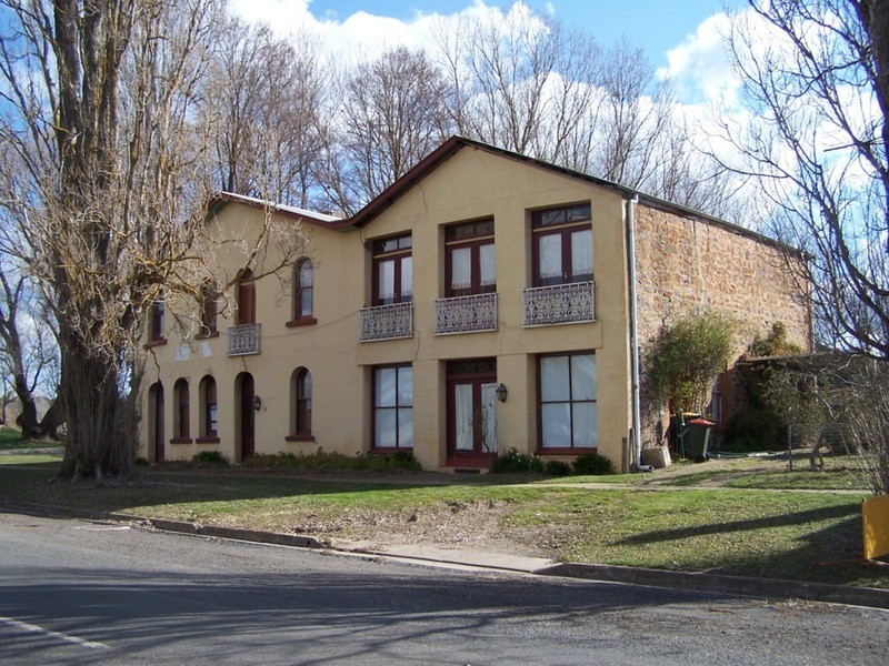 54 Orchard Street, Taralga NSW 2580