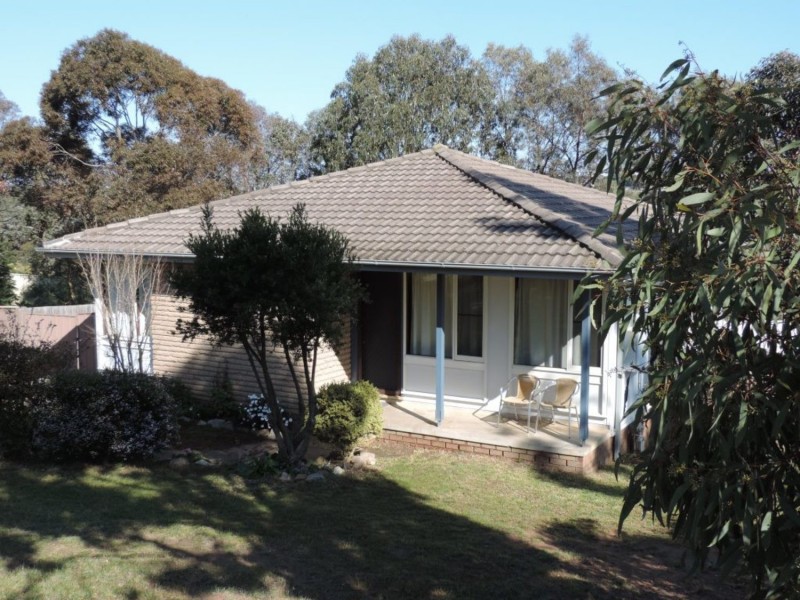 34 Yarrowlow Street, Goulburn NSW 2580