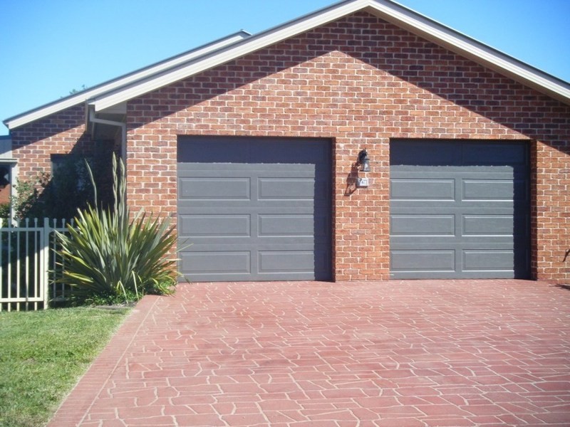 6 James Place, Goulburn NSW 2580