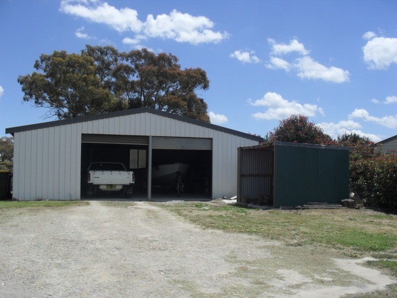 3 Caledonia Street, Grabben Gullen NSW 2583