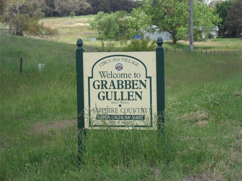 3 Caledonia Street, Grabben Gullen NSW 2583