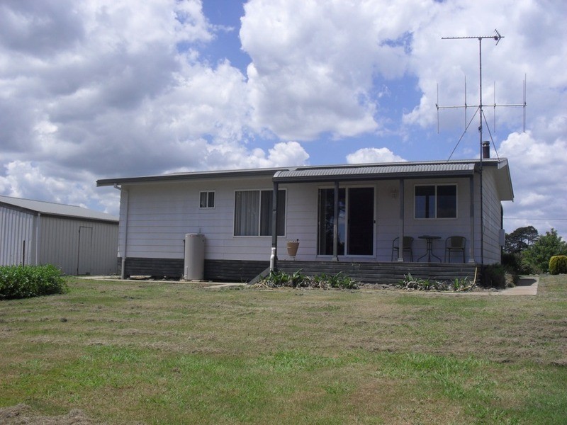 3 Caledonia Street, Grabben Gullen NSW 2583