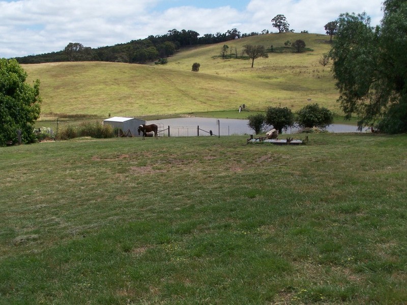 “KARINYA” 134  Karinya Road, Binda NSW 2583