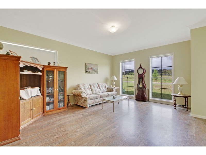 14 Tait Street, Crookwell NSW 2583
