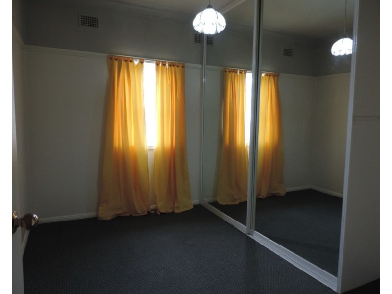 9 Kelso Street, Goulburn NSW 2580