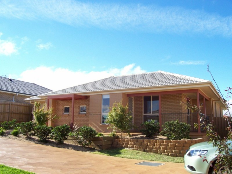 14 Stombuco Place, Goulburn NSW 2580