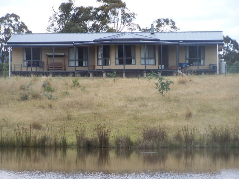 1573 Marked Tree Road, Gundaroo NSW 2620