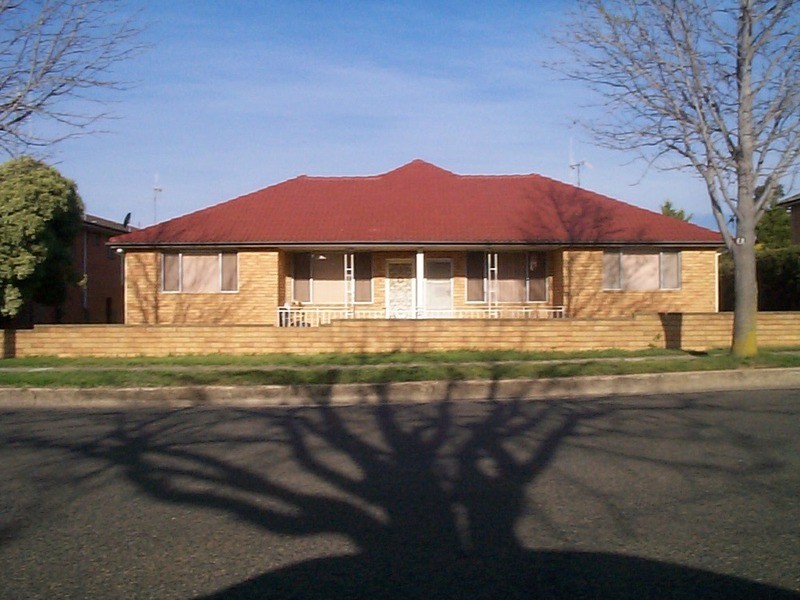 Unit 2/11 Avoca Street, Goulburn NSW 2580