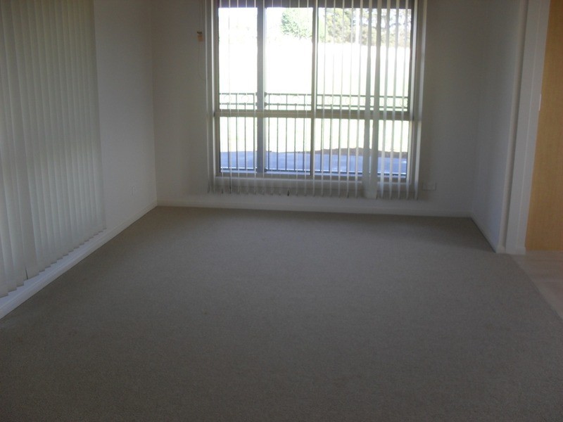 25 Carrington Street, Crookwell NSW 2583