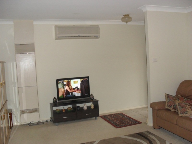 21 Amaroo Place, Goulburn NSW 2580