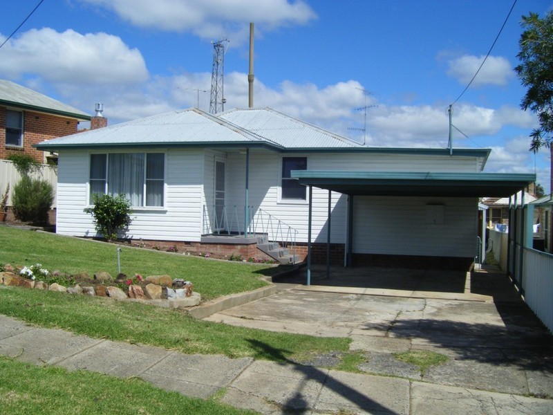 16 Combermere Street, Goulburn NSW 2580