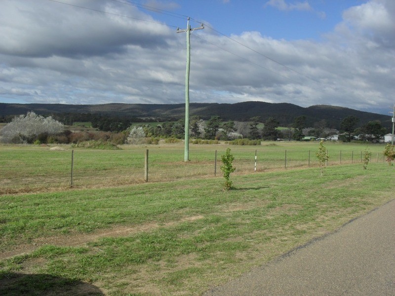 . Racecourse Drive, Goulburn NSW 2580