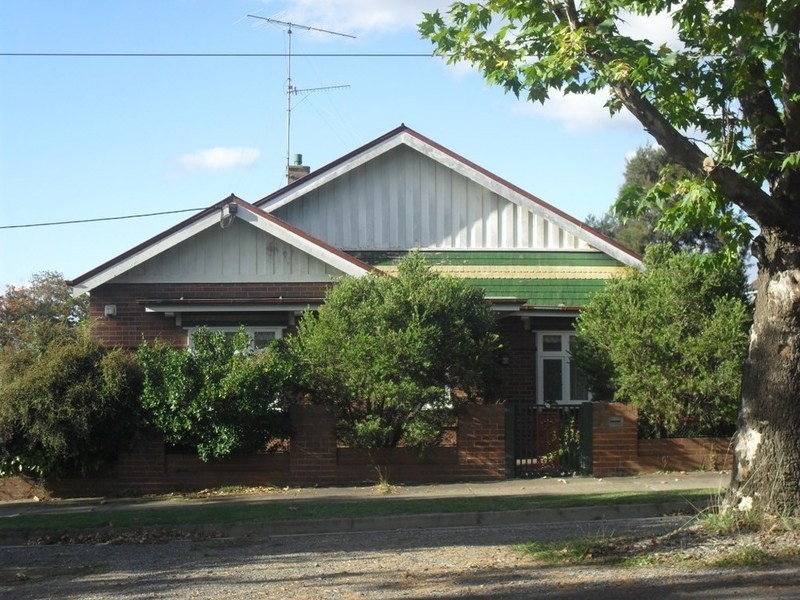 131 Bradley Street, Goulburn NSW 2580